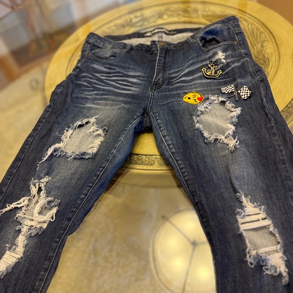 Machine Pour Neuf Mode Distressed Jeans Women's 20 Patch Denim Embellished Boho - Picture 6 of 13